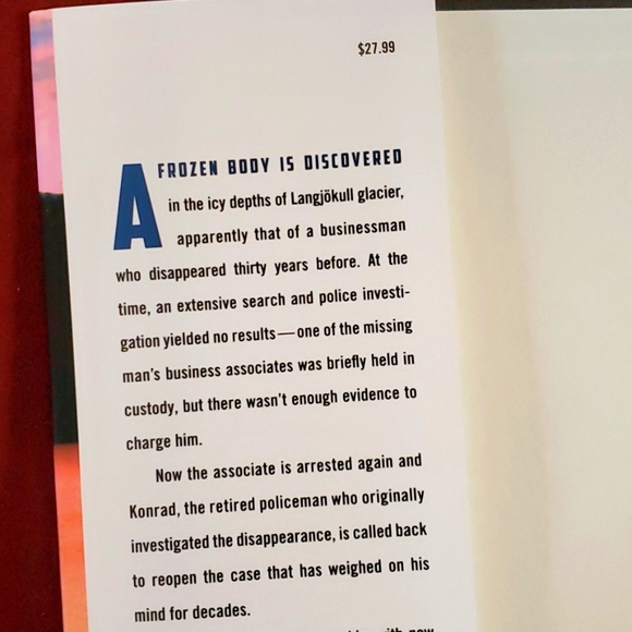 The Darkness Knows a novel - Picture 2 of 6